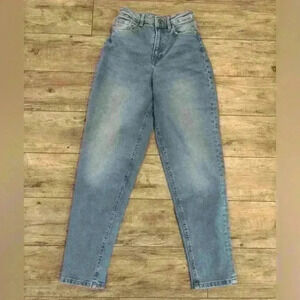 Dividend Jeans size 2 mom style